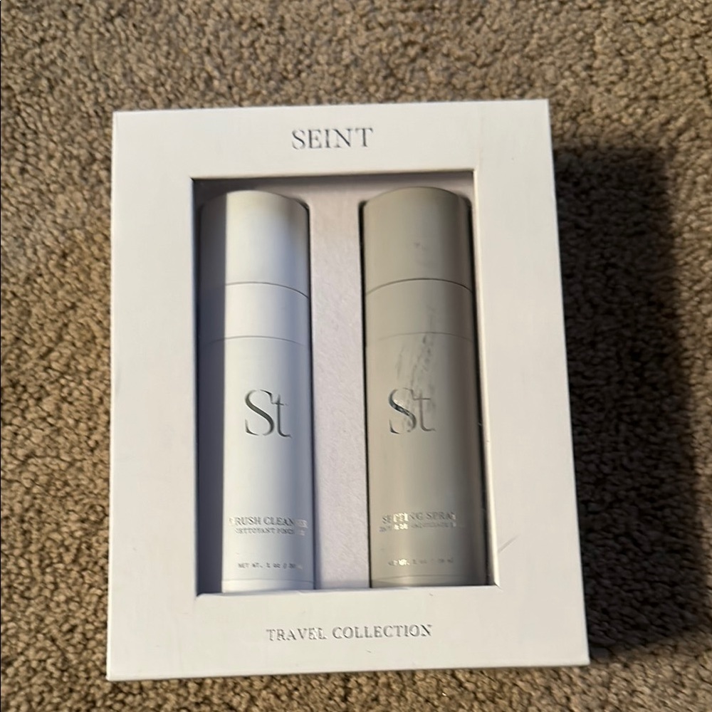 Seint travel collection
